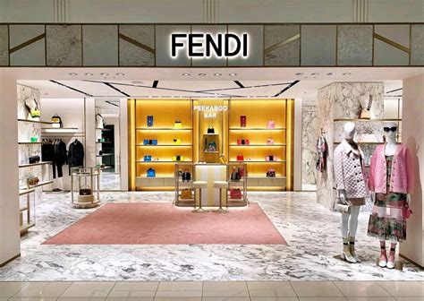 fendi customer service.